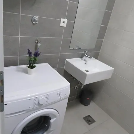 Apartment Monica 100 Meters To Beach Near Split Trogir